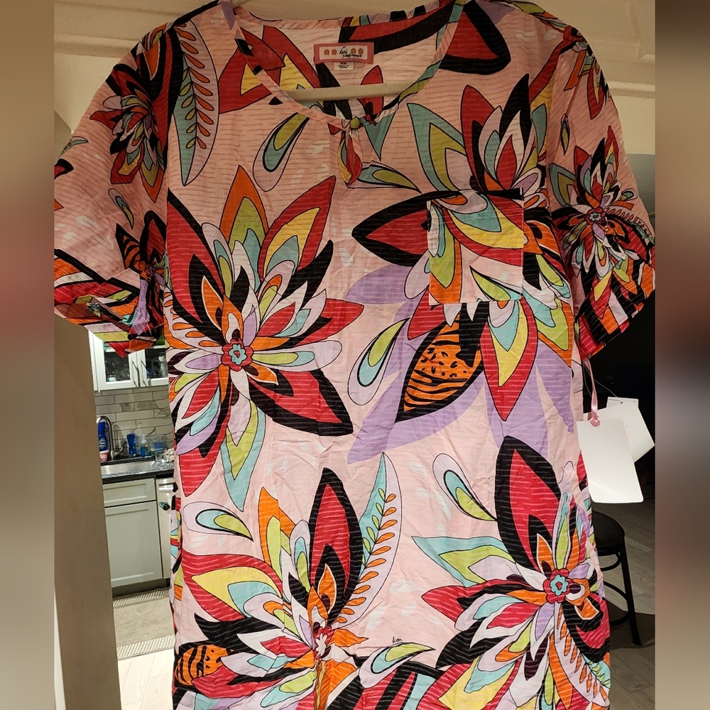 Koi scrub top 2x women's